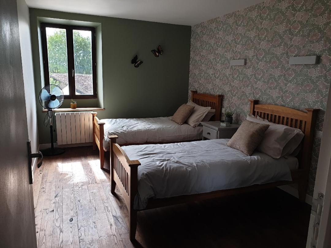 La Maison Du Lac Lavaud Saint-Quentin-sur-Charente Extérieur photo