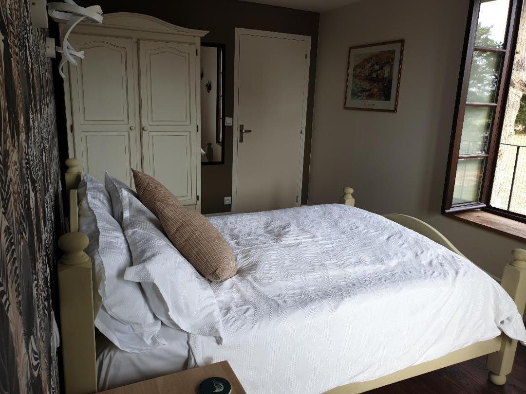 La Maison Du Lac Lavaud Saint-Quentin-sur-Charente Extérieur photo
