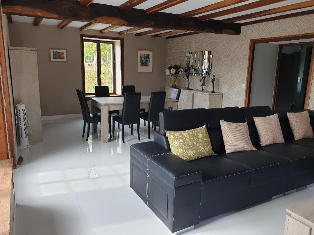 La Maison Du Lac Lavaud Saint-Quentin-sur-Charente Extérieur photo